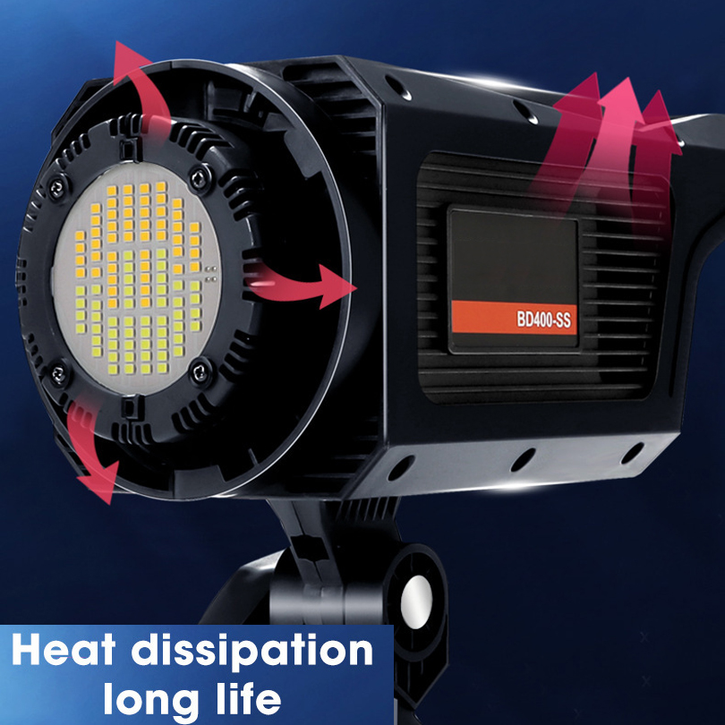 300W サンランプ LED ビデオライト 調光可能 Bow - Strobe Light Studio のレビューと価格